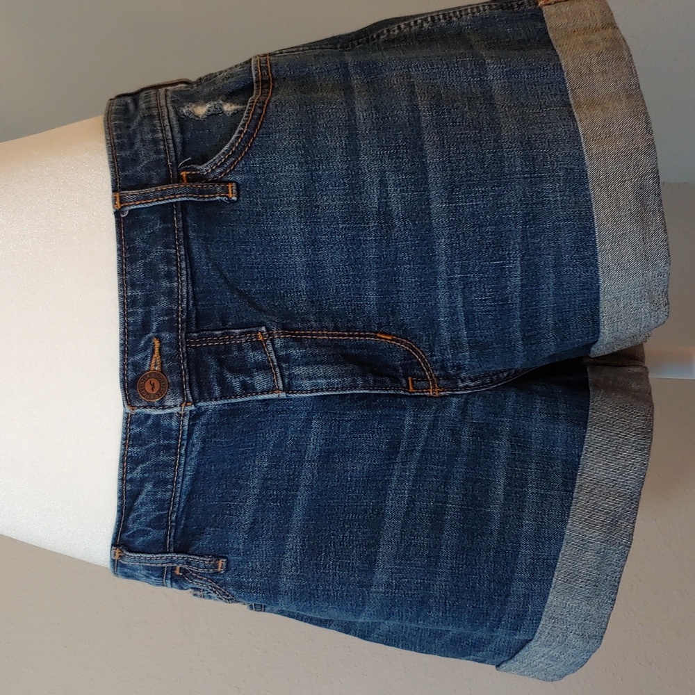 Hollister Boyfriend Classic Blue Jean Denim Shorts Women's Size 15 32 W